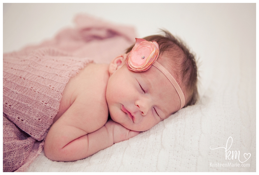 Noblesville newborn photographer