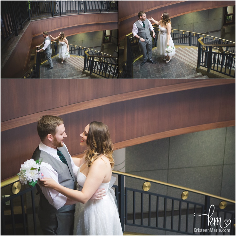 wedding first look at courthouse in Noblesville, Indiana