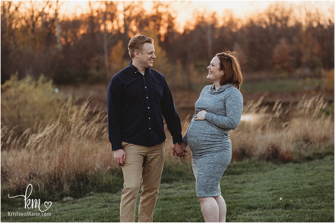 Sunset maternity photography in Indianapolis by KristeenMarie Photography