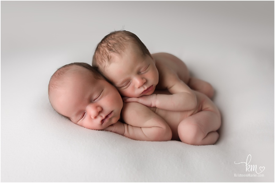 Indianapolis twin newborn photography