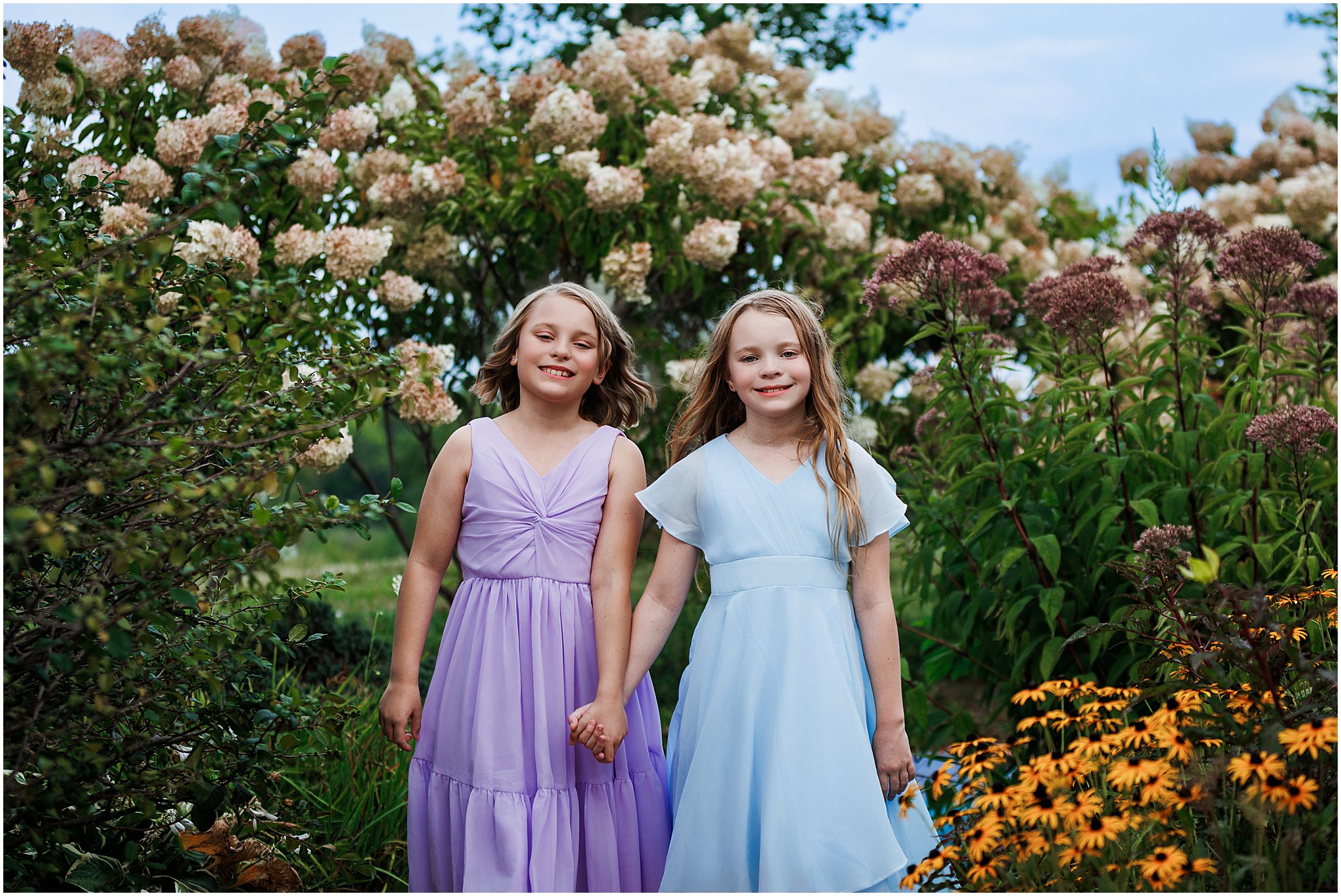 twin sisters family pictures
